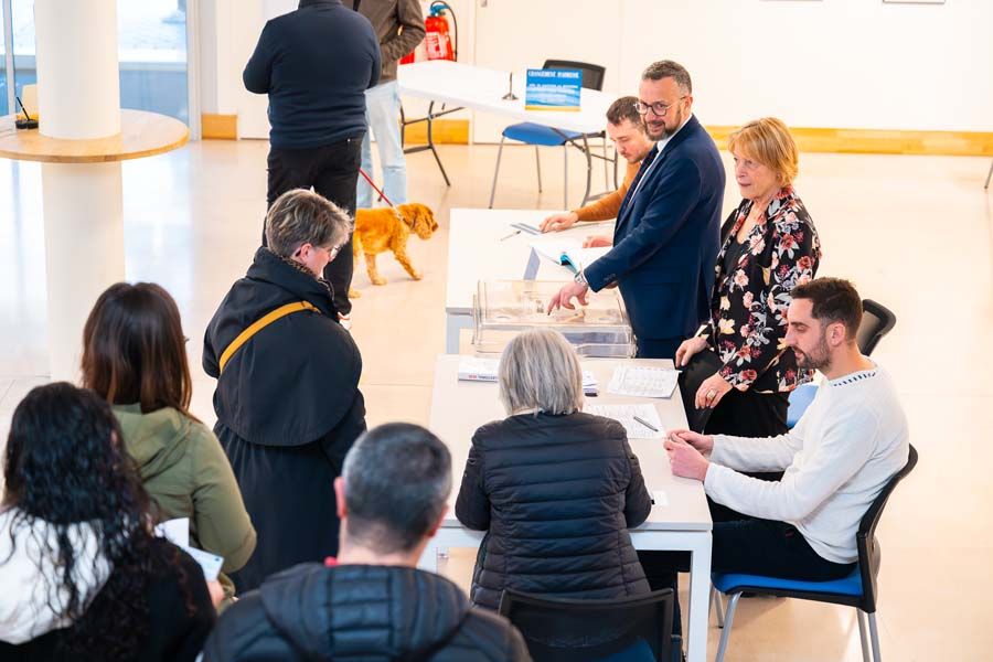 En 2014, le taux de participation était de 63,5 % . En 2026, il atteint 57,1% (64 % dans les communes de 
- de 1 000 habitants) selon le ministère de l'Intérieur.