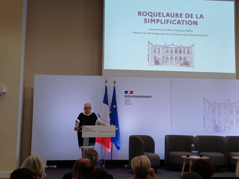 La ministre de l'Aménagement du territoire et de la Décentralisation, Françoise Gatel, poursuit le combat contre les normes avec la seconde édition du Roquelaure de la simplification, 9 décembre 2025.