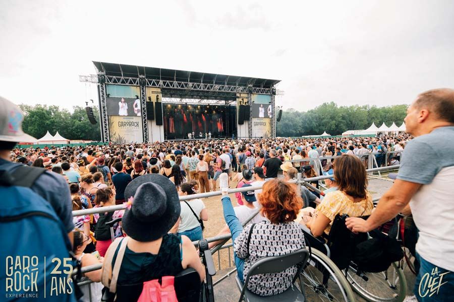 Marmande (17 360 habitants, 47) organise en juin « Garorock », un festival de musique qui se déroule sur un terrain communal. La mairie fait appel à une commissaire de justice pour faire établir un constat de l'état du terrain et du parking avant la tenue de cet événement. Marmande (17 360 habitants, 47) organise en juin « Garorock », un festival de musique qui se déroule sur un terrain communal. La mairie fait appel à une commissaire de justice pour faire établir un constat de l'état du terrain et du parking avant la tenue de cet événement.