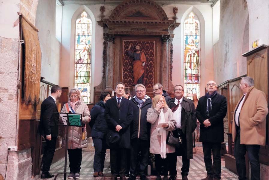 Inauguration des travaux de l'église Saint-Pierre de Bouafles, en décembre 2025.