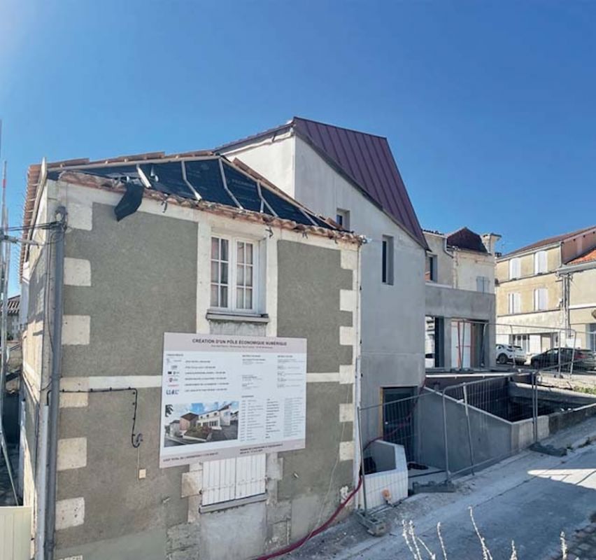 Porté par la communauté de communes Lavalette Tude Dronne (16), le futur pôle économique numérique s'inscrit dans le champ d'attribution de la DETR gérée par le préfet. Porté par la communauté de communes Lavalette Tude Dronne (16), le futur pôle économique numérique s'inscrit dans le champ d'attribution de la DETR gérée par le préfet.