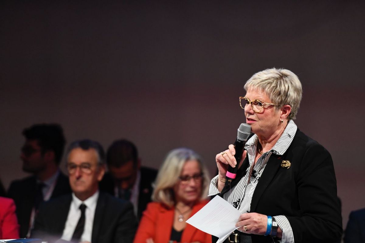 &#171; L'objectif n'est pas d'accorder des privilèges aux élus mais de favoriser l'engagement de tous dans la vie publique &#187;, a rappelé Catherine Lhéritier, maire de Valloire-sur-Cisse (41) et co-présidente du groupe de travail de l'AMF sur les conditions d'exercice des mandats locaux.