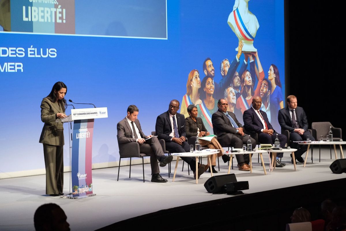 Naïma Moutchou, ministre des Outre-mer, est intervenue devant les élus ultramarins, le 17 novembre. Naïma Moutchou, ministre des Outre-mer, est intervenue devant les élus ultramarins, le 17 novembre.