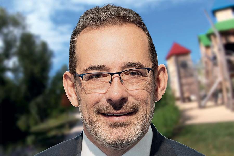 Laurent Darthou,maire de Malemort (8 239 habitants, Corrèze), " souhaite développer de nouvelles 
fonctionnalités basées sur l'intelligence artificielle ".