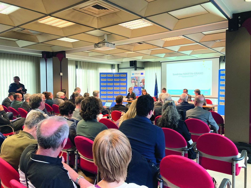 Dans le cadredu lancement du programme européen régional 2021-2027, la région Auvergne-Rhône-Alpes a rencontré, le 17 mars dernier, les acteurs du territoire susceptibles de bénéficier d'un financement européen pour leurs projets.