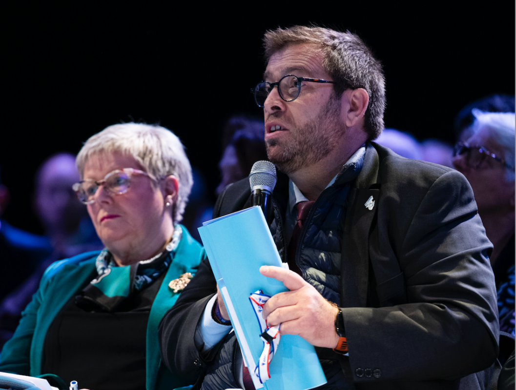 Catherine Lhéritier et Frédéric Roig, coprésidents du groupe de travail de l'AMF sur les conditions d'exercice des mandats locaux, sont intervenus lors du forum du 19 novembre 2024.