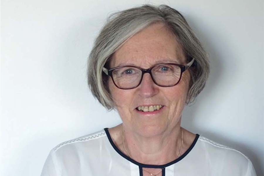 Maire de Marcilly-en-Beauce (323 habitants, Loir-et-Cher), Marie-Christine Sauvé. Maire de Marcilly-en-Beauce (323 habitants, Loir-et-Cher), Marie-Christine Sauvé.