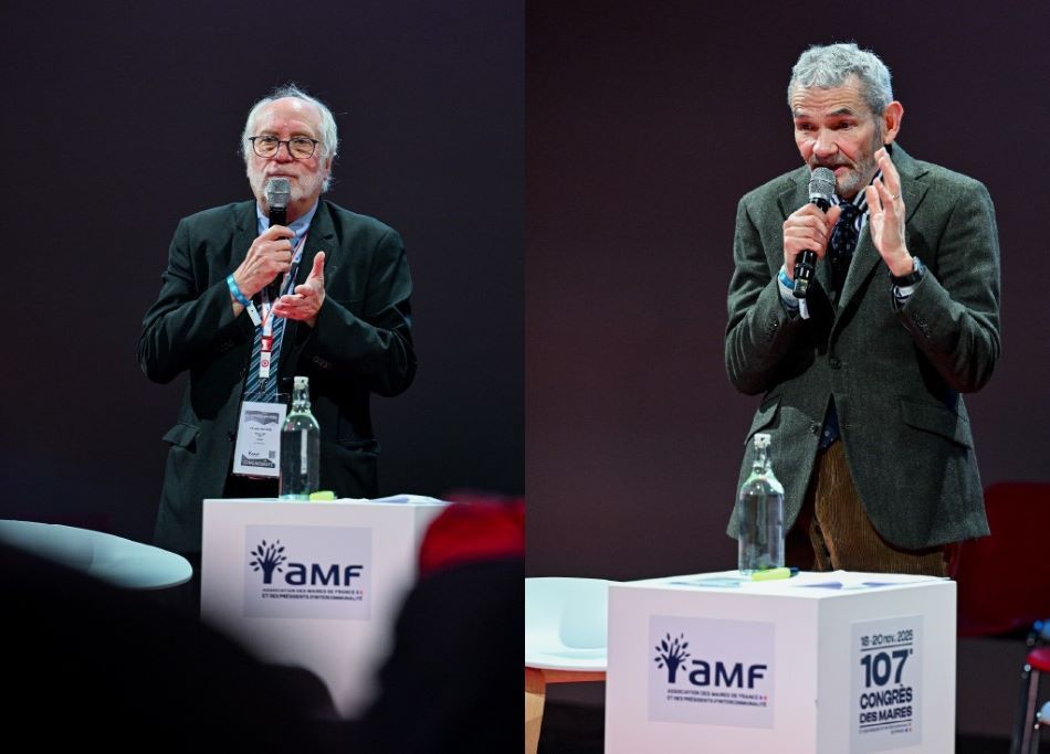 Christian Métairie (à gauche),
maire d'Arcueil (94) et Jean-François Vigier, maire de Bures-sur-Yvette (91), co-présidents de la commission Transition écologique de l'AMF. Christian Métairie (à gauche),
maire d'Arcueil (94) et Jean-François Vigier, maire de Bures-sur-Yvette (91), co-présidents de la commission Transition écologique de l'AMF.