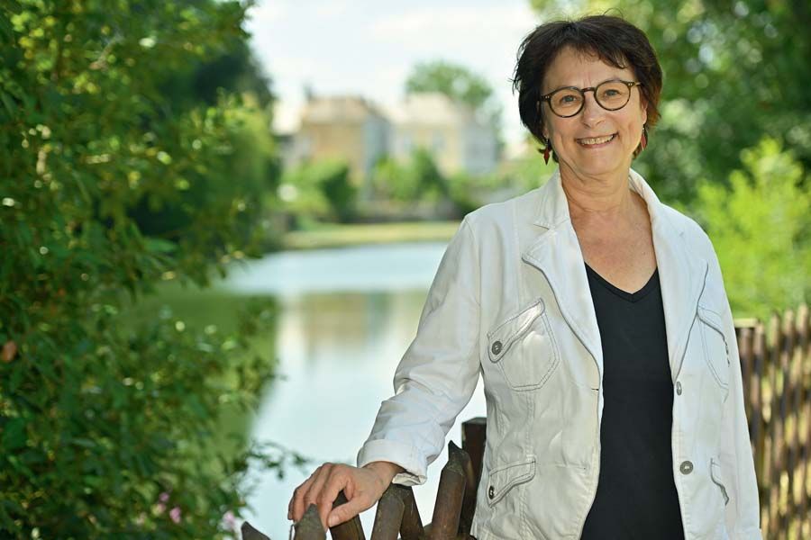 Nadine Grelet-Certenais, maire de La Flèche (Sarthe) 
et présidente de la communauté de communes du Pays fléchois : " Nous avons anticipé les normes environnementales plutôt que de les subir. "