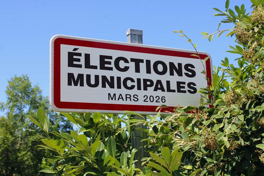 Des initiatives malheureuses et tardives de communication et des avantages accordés aux candidats par des personnes morales ont justifié plusieurs annulations d'élections municipales dans les communes de moins de 9 000 habitants. Des initiatives malheureuses et tardives de communication et des avantages accordés aux candidats par des personnes morales ont justifié plusieurs annulations d'élections municipales dans les communes de moins de 9 000 habitants.