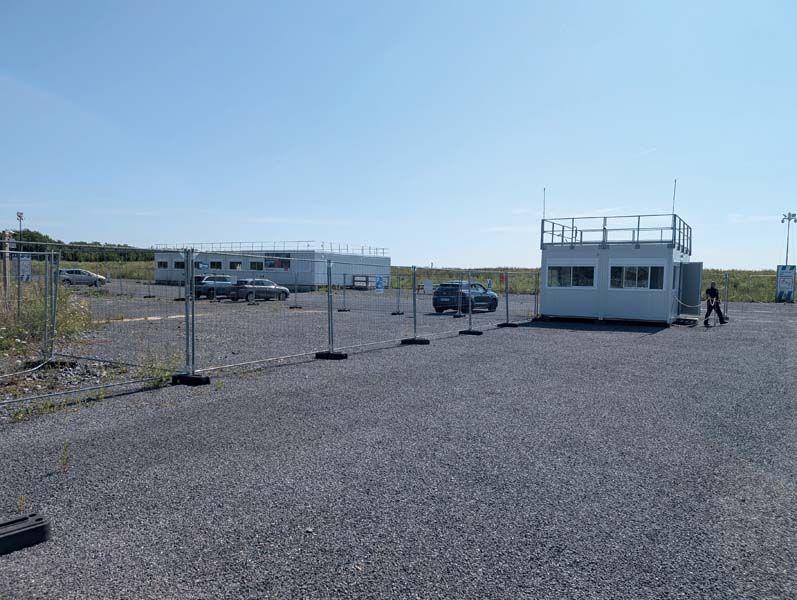 À Courmelles (02), Rockwool a obtenu son second permis de construire pour produire plus de 100 000 tonnes de laine de roche, en dépit d'une forte hostilité locale et de différents recours judiciaires. Mais les opposants continuent à se battre.