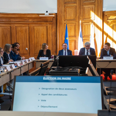 Octroi de trimestres supplémentaires de retraite pour certains élus : le décret enfin paru mais l'entrée en vigueur décalée