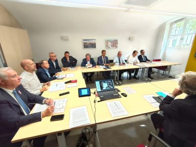 Budget 2027 : dénonçant un effort « insoutenable », les associations d'élus veulent être reçues par Sébastien Lecornu