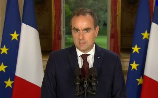Attendu sur les lycées, le Premier ministre fait des annonces sur l'essence