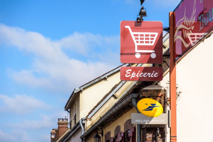 Revitalisation du commerce en milieu rural : les leviers d’action à la disposition des maires